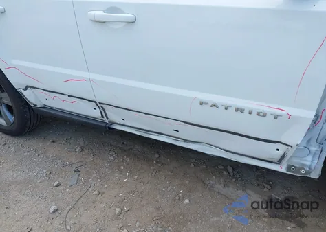 2015 Jeep Patriot High Altitude Edition из США, поврежденный, VIN 1C4NJRFB9FD214874